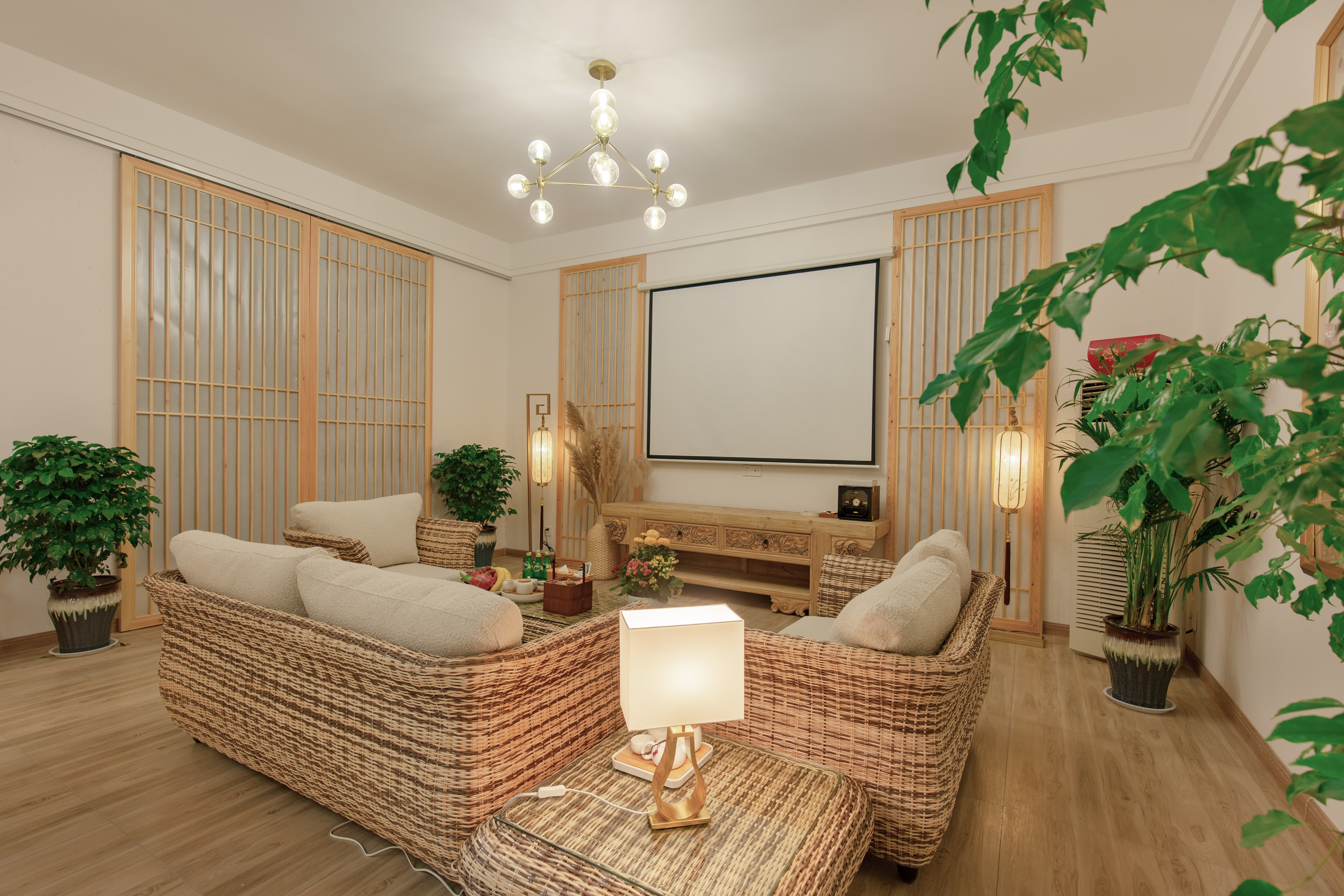 _94A4055-HDR.jpg _94A4055-HDR.jpg