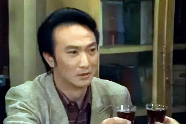 鄭乾龍，演技、影響力與公眾形象的探究